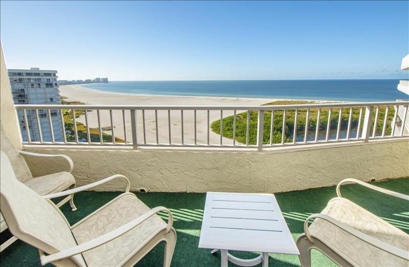 SST3-1904 - South Seas Tower condo Main image 1